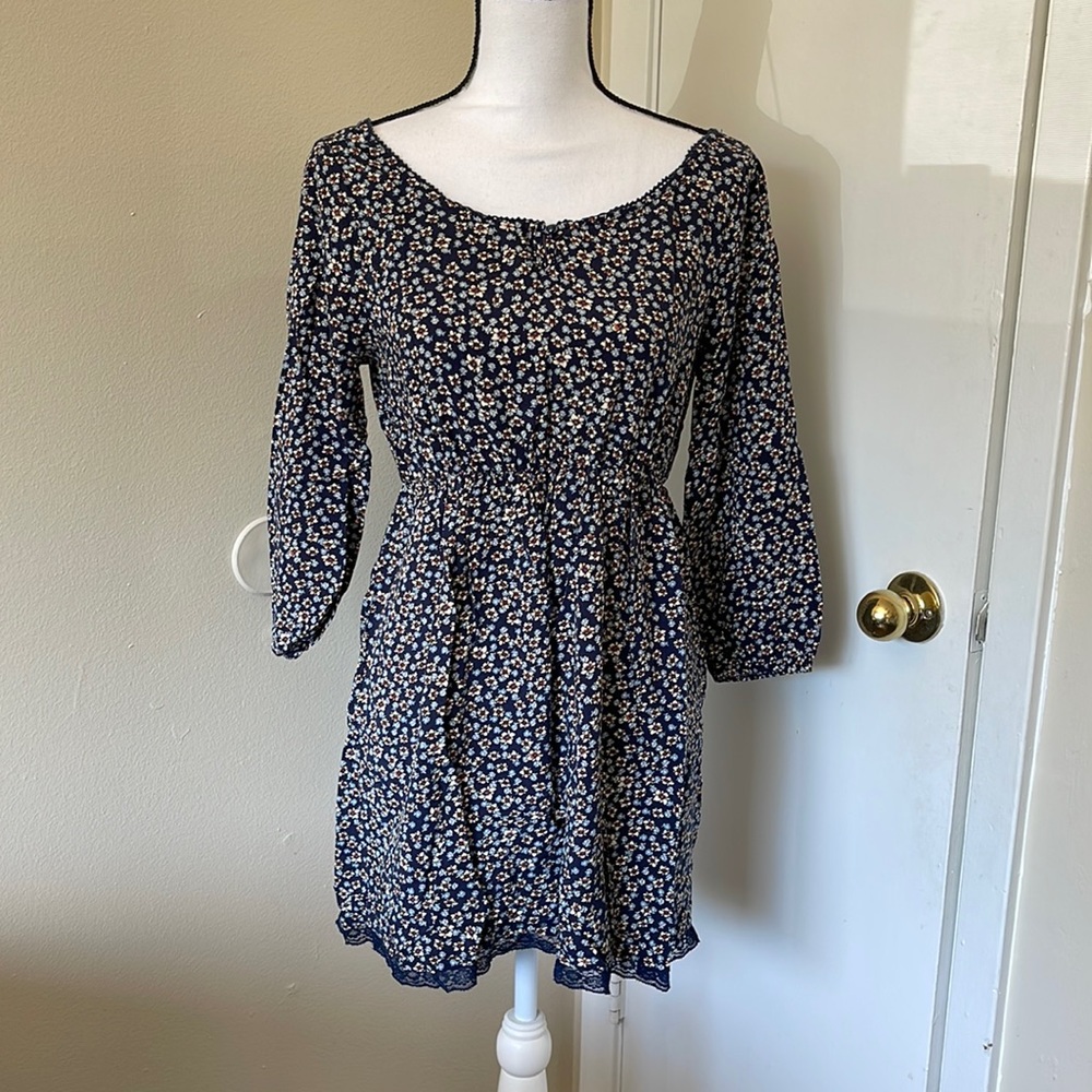 Wet Seal Blue Floral Dress 3/4 sleeve Knee Length